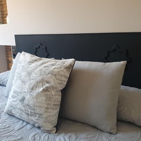 Apartamentos Turia Теруел Екстериор снимка